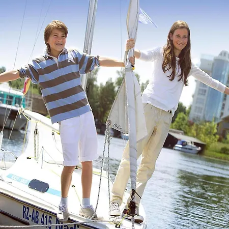 Liebevoll Eingerichtetes Апартаменты Рехлин